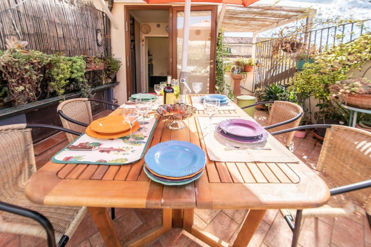 Ferienwohnung Residenza Al Pavone Luxury With Terrace Lucca Exterior foto