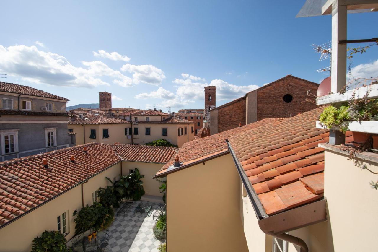 Ferienwohnung Residenza Al Pavone Luxury With Terrace Lucca Exterior foto